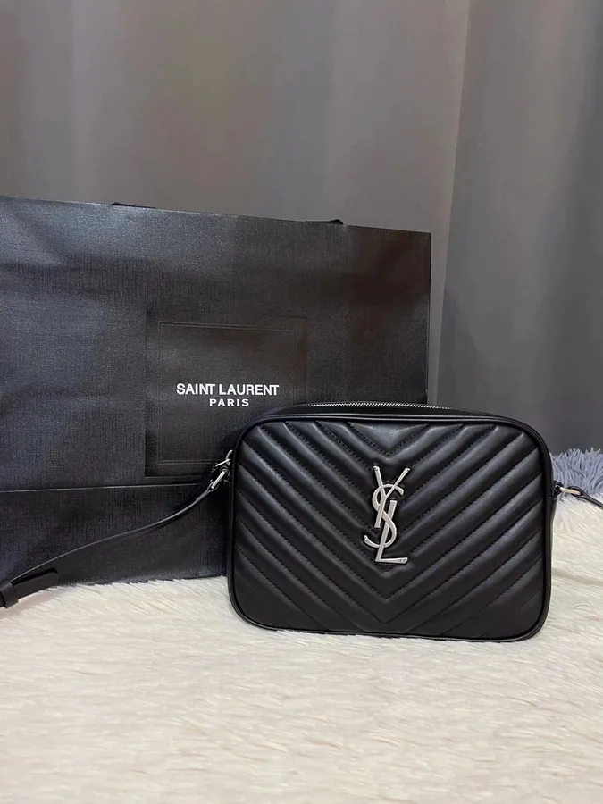 Saint Laurent Loulou Camera Bag Black Quilted Leather — listing photograph